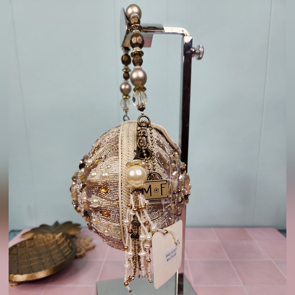 Mary Frances Beaded & Pearls Shell-Shaped Clutch - Picture 2 of 6